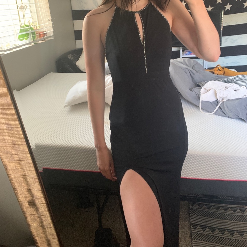Black prom dress